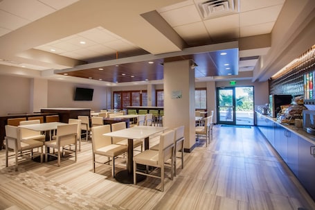Wingate by Wyndham - Orlando International Airport
