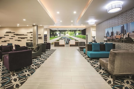 La Quinta Inn & Suites by Wyndham Dallas - Richardson