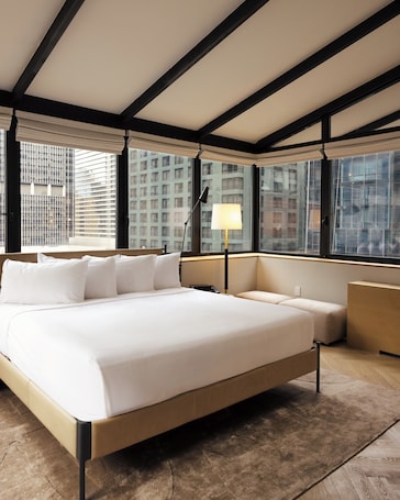 Aura Hotel Times Square